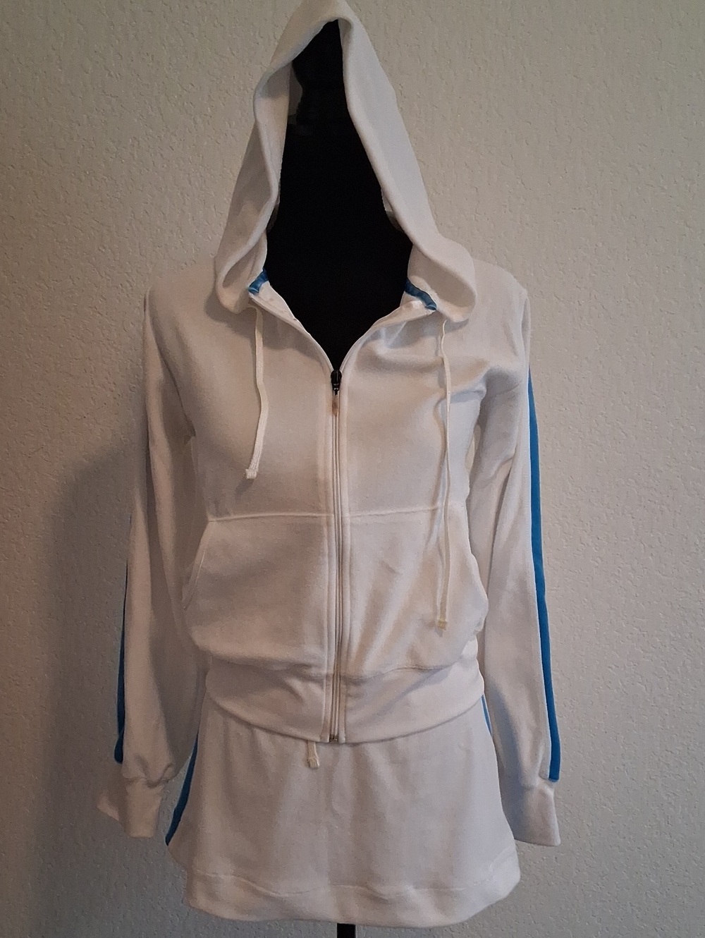 Reebok White Zip Hoodie with Blue Sleeve Stripes